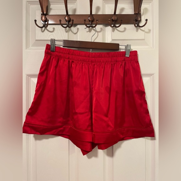 NWOT Nuuds Red Heart Pajama Set Size M - Picture 9 of 10